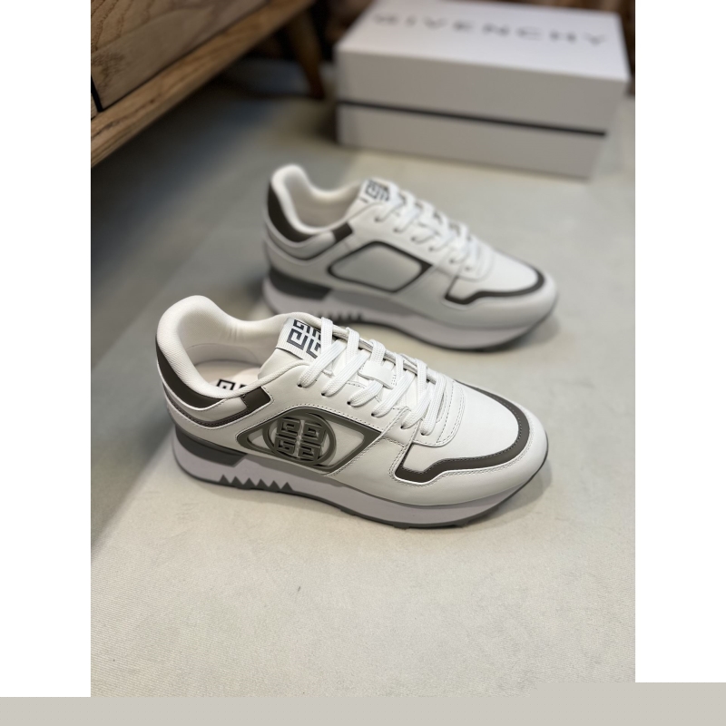 Givenchy Sneakers